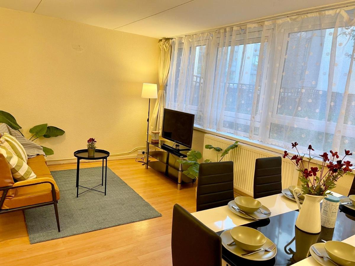 3br Close Station Apartment London